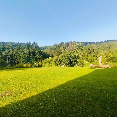 Apartments Organic Tourist Farm Gradisnik Prevalje ภายนอก รูปภาพ